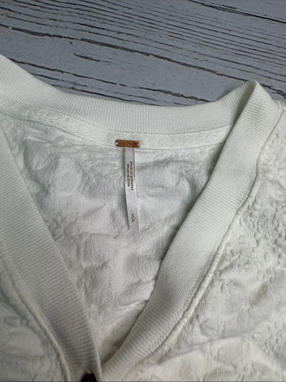 Women's free people Gemma Puffed- Sleeve Henley Top Size S